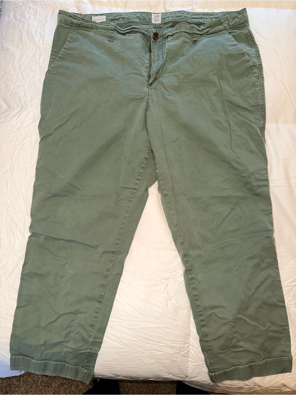 GAP Women's Olive Green Girlfriend Chino Pants